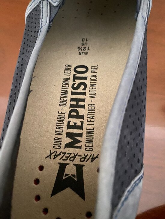 NWOT Mephisto Air-Relax Perforated Navy Slip-On Men\'s Size 13